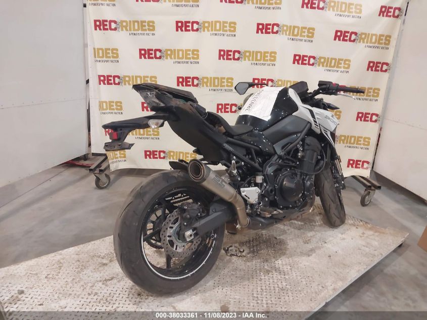 2022 KAWASAKI ZR900 - JKAZR2F1XNA041367