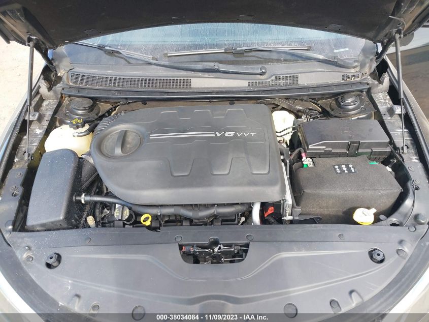 2015 CHRYSLER 200 C - 1C3CCCCG3FN517033