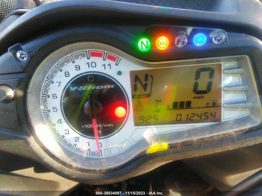 2015 SUZUKI DL650 A JS1VP56A8F2101101