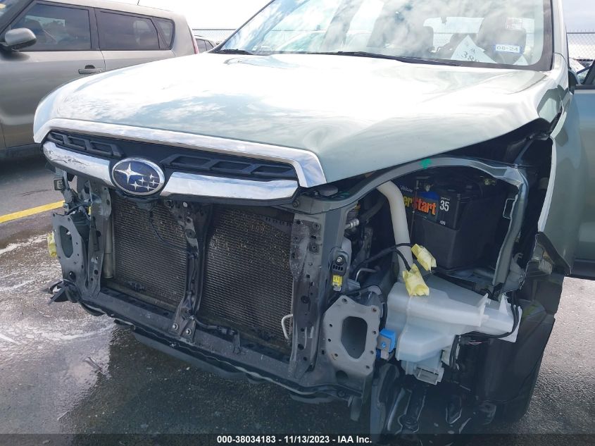 2018 SUBARU FORESTER 2.5I - JF2SJABC3JH529899