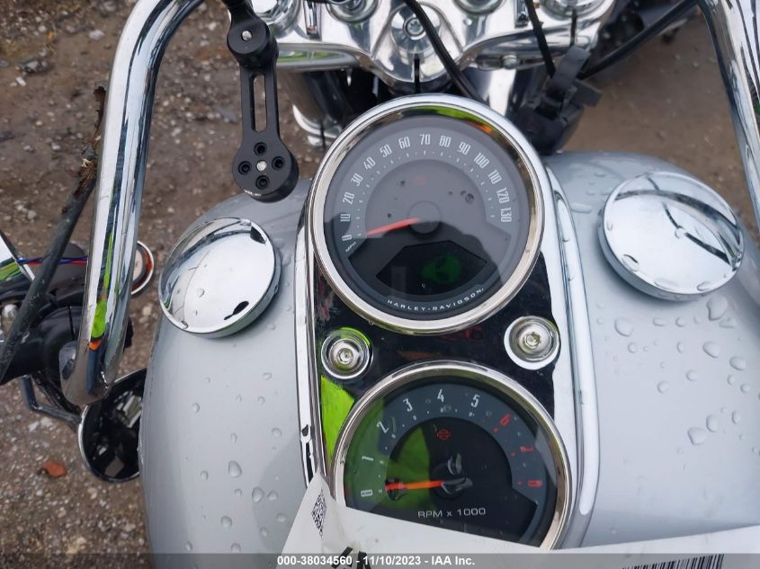 2019 HARLEY-DAVIDSON FXLR 1HD1YNJ27KB027390