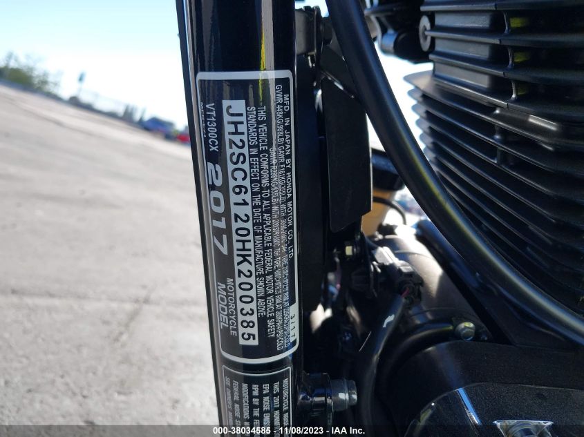 2017 HONDA VT1300 CX - JH2SC6120HK200385