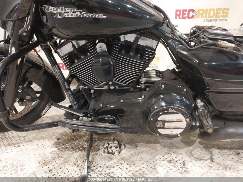 2016 HARLEY-DAVIDSON FLHXS STREET GLIDE SPECIAL - 1HD1KRM10GB602626