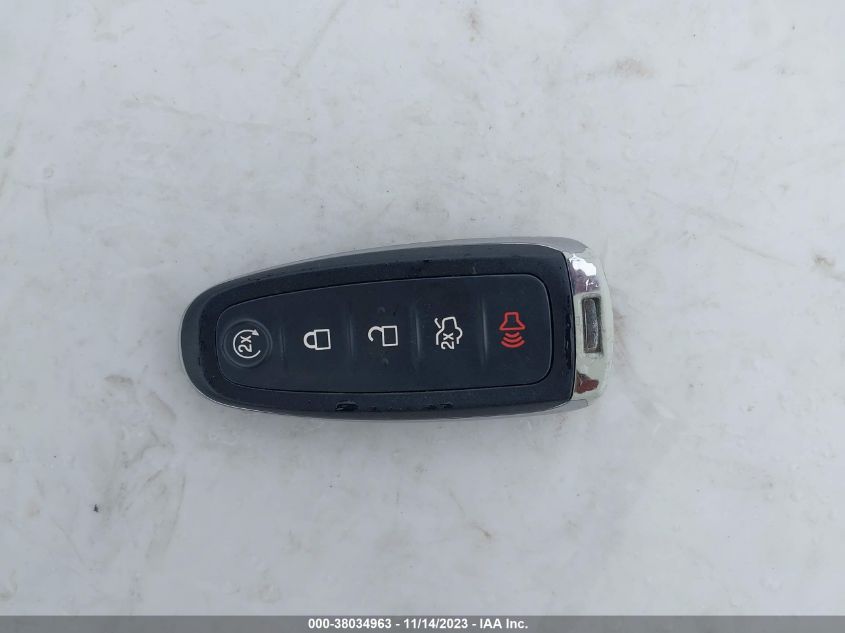 2016 FORD FOCUS TITANIUM - 1FADP3N27GL357859