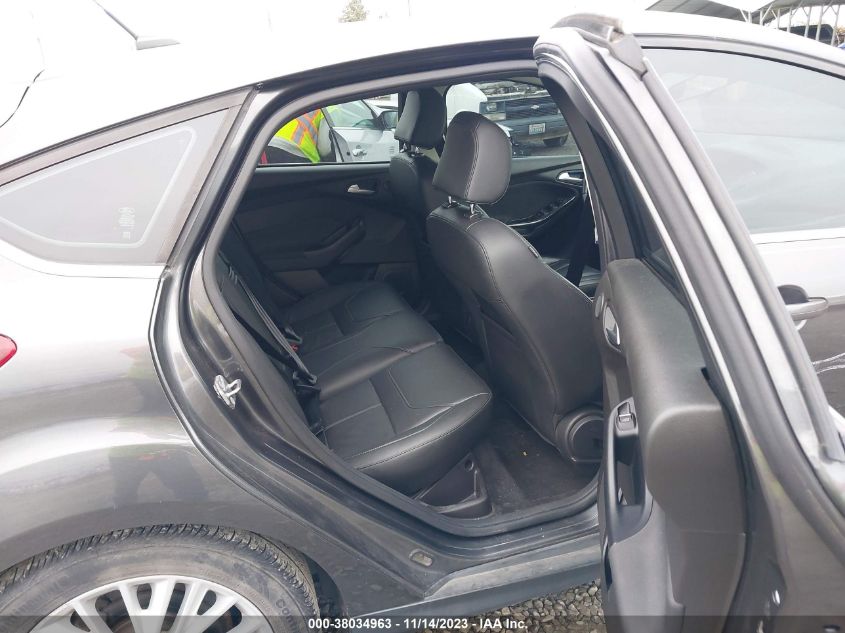 2016 FORD FOCUS TITANIUM - 1FADP3N27GL357859