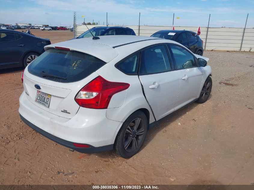 2014 FORD FOCUS SE - 1FADP3K22EL378958