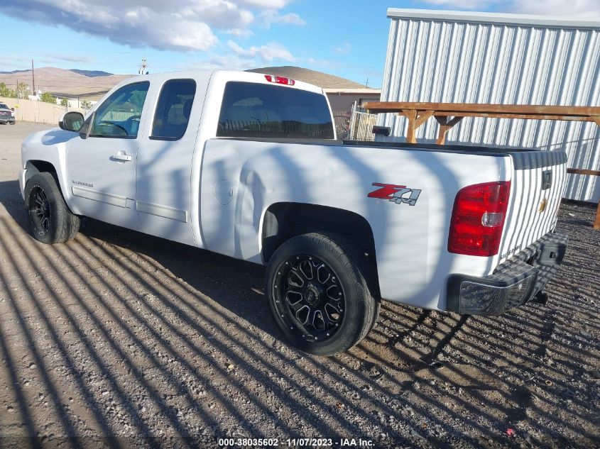 2013 CHEVROLET SILVERADO 1500 LTZ - 1GCRKTE73DZ174073