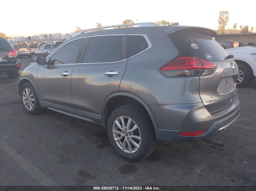 VIN KNMAT2MV6HP530103 2017 NISSAN ROGUE SV