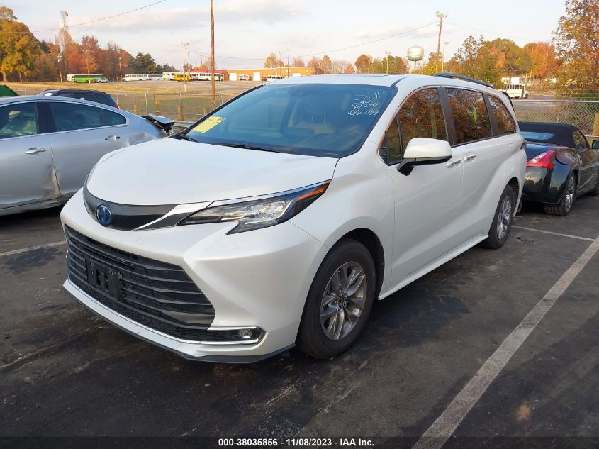 5TDYRKEC8NS101721 2022 TOYOTA SIENNA, photo no. 2