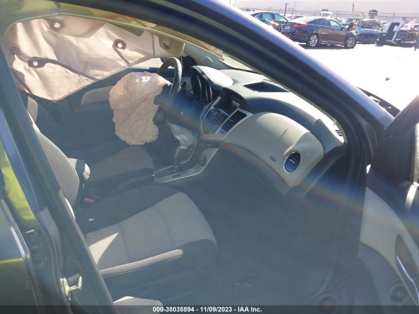 2014 CHEVROLET CRUZE LS - 1G1PA5SG1E7403799