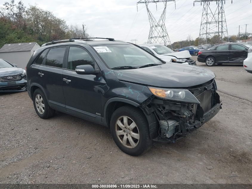 2013 KIA SORENTO LX - 5XYKTCA66DG331489