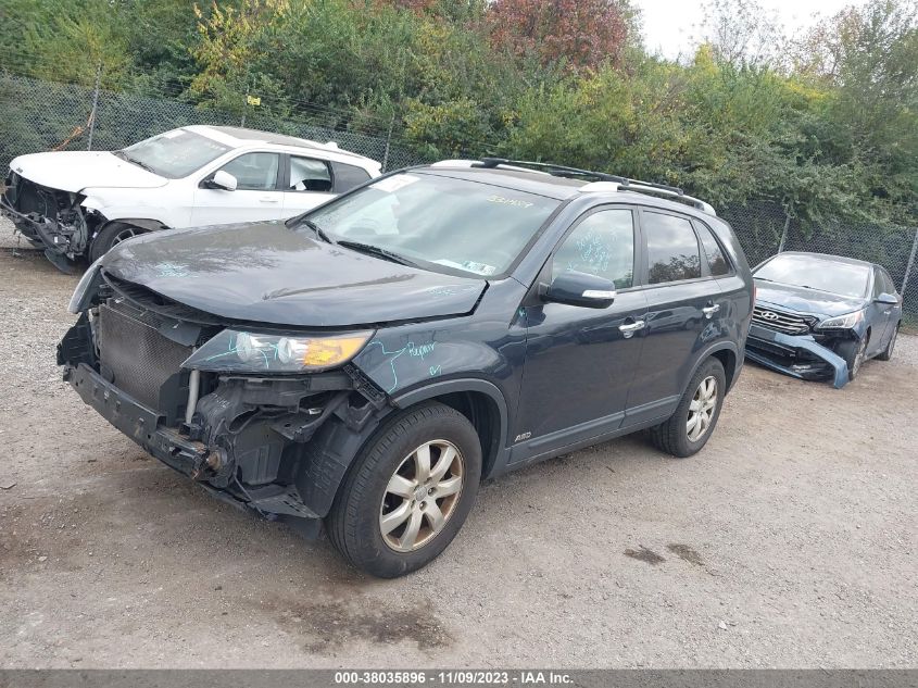 2013 KIA SORENTO LX - 5XYKTCA66DG331489