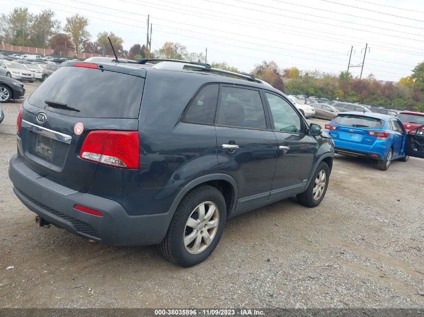 2013 KIA SORENTO LX - 5XYKTCA66DG331489