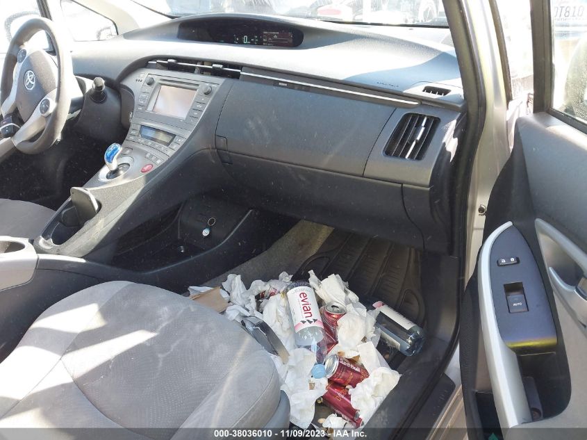 2013 TOYOTA PRIUS TWO - JTDKN3DU4D5639466