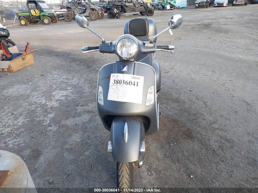 2017 VESPA GTS 300 SUPER ZAPM459LXH5101821