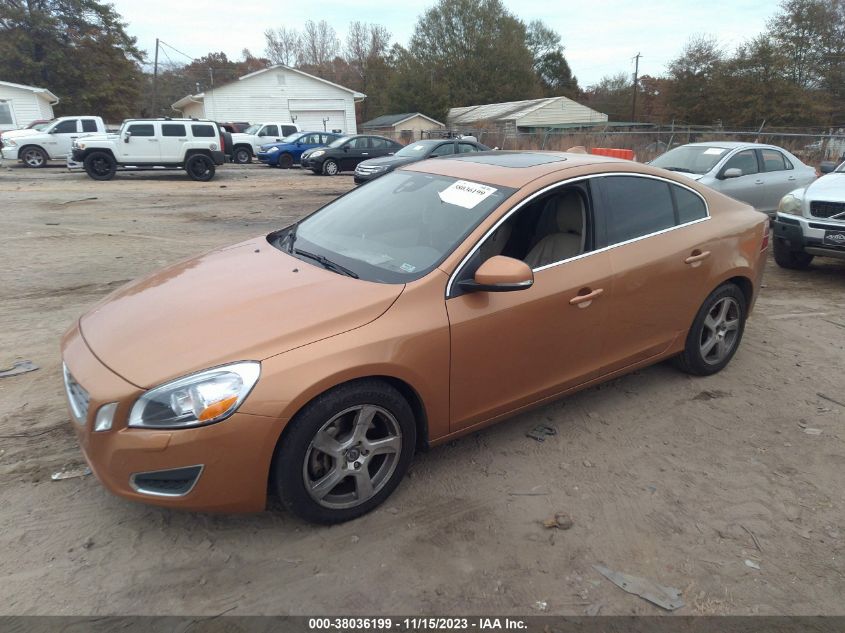 2013 VOLVO S60 T5 - YV1612FS3D2180252