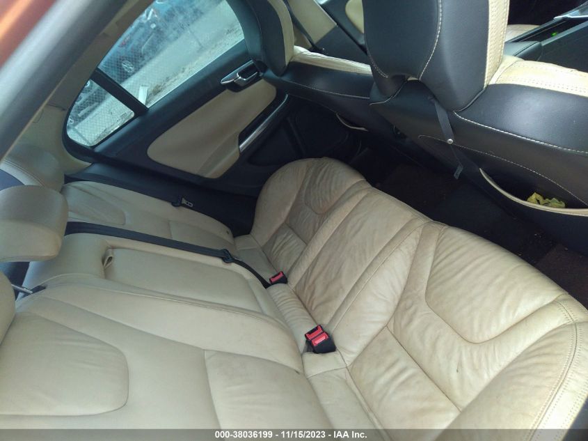 2013 VOLVO S60 T5 - YV1612FS3D2180252