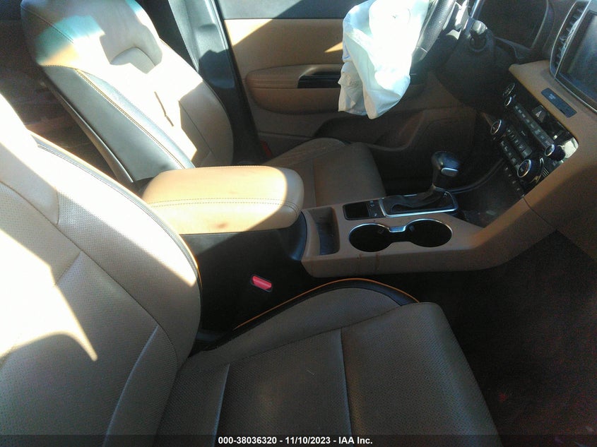 VIN KNDPR3A6XH7240247 2017 KIA SPORTAGE SX