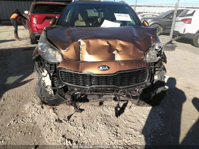 VIN KNDPR3A6XH7240247 2017 KIA SPORTAGE SX