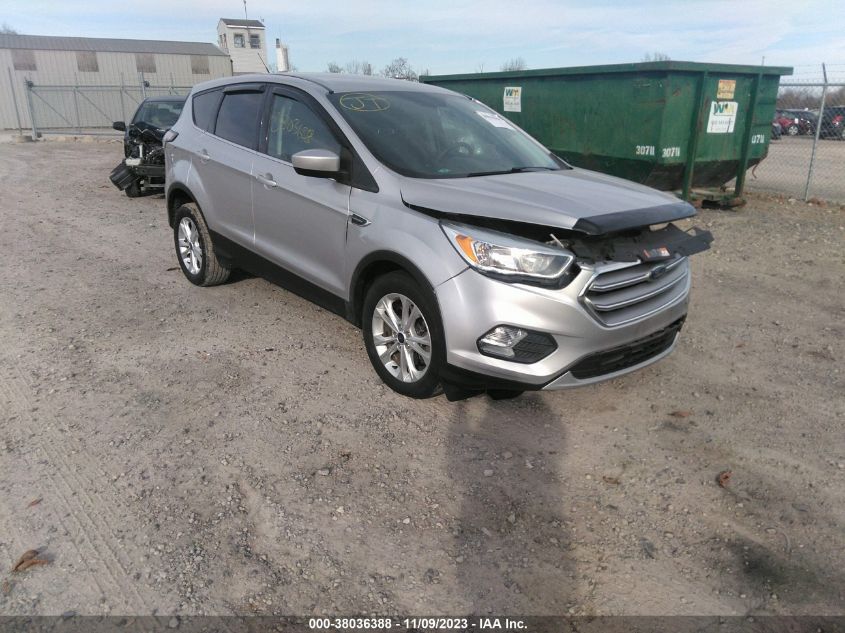 2017 FORD ESCAPE SE - 1FMCU0G94HUC56244