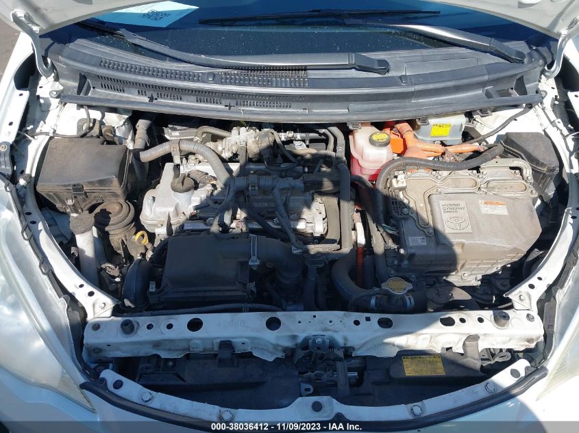 2013 TOYOTA PRIUS C FOUR - JTDKDTB31D1038214