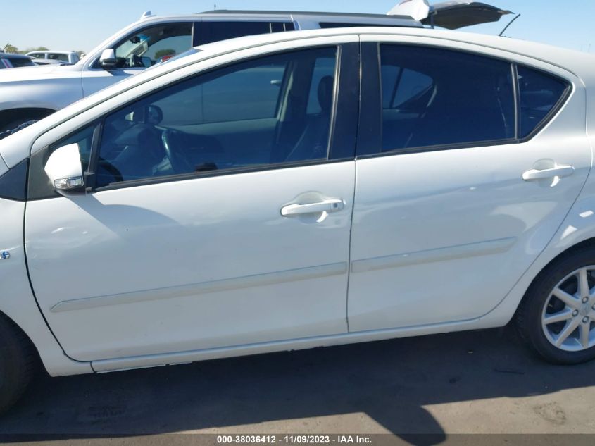 2013 TOYOTA PRIUS C FOUR - JTDKDTB31D1038214