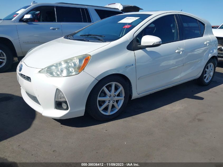 2013 TOYOTA PRIUS C FOUR - JTDKDTB31D1038214