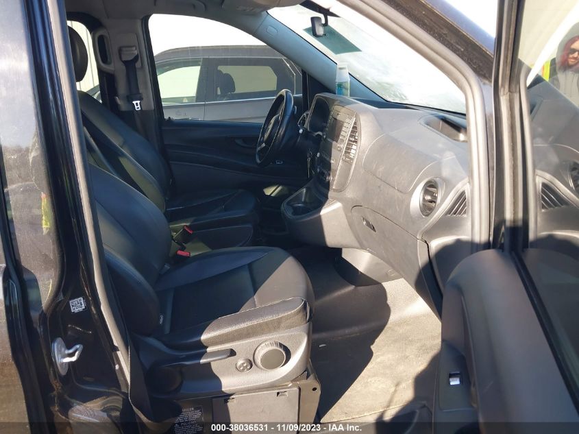 2017 MERCEDES-BENZ METRIS WD4PG2EE1H3333771