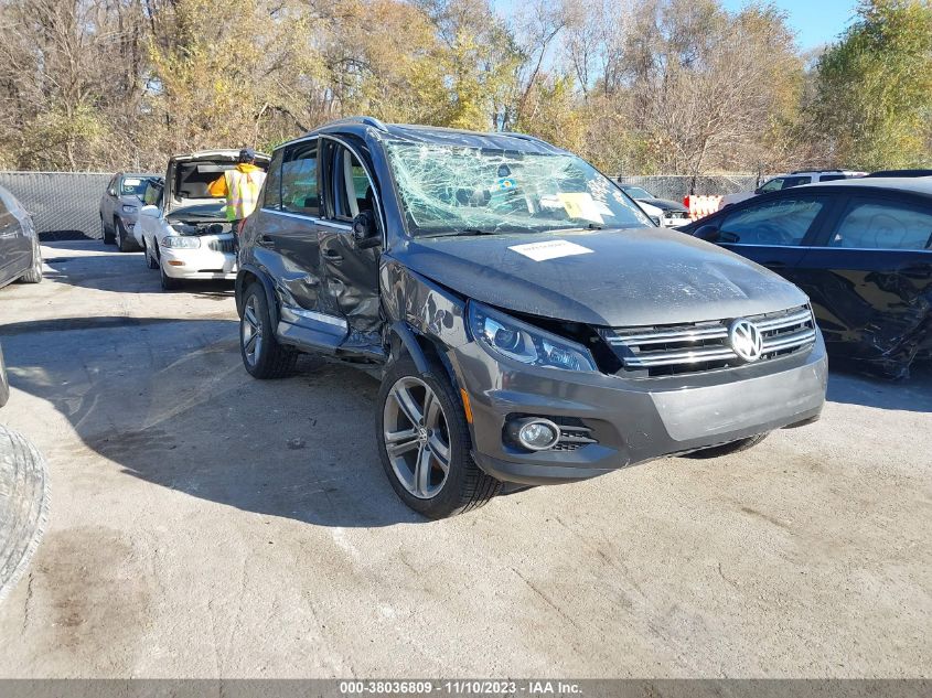 WVGTV7AX4HK014529 VOLKSWAGEN TIGUAN SPORT 2017