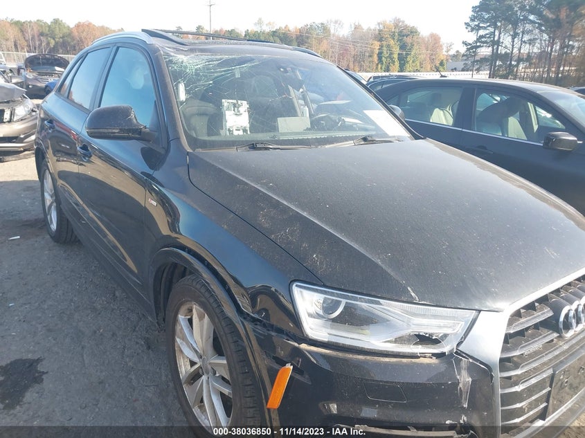 VIN WA1ECCFS7JR025962 2018 AUDI Q3 PREMIUM