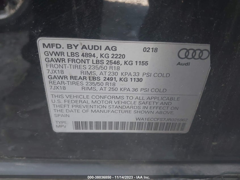 VIN WA1ECCFS7JR025962 2018 AUDI Q3 PREMIUM