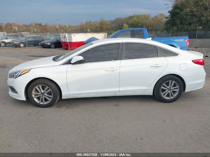 2016 HYUNDAI SONATA 2.4L SE - 5NPE24AF2GH298591