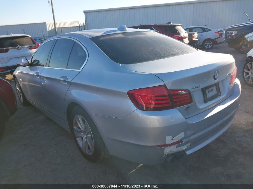 2013 BMW 528I XDRIVE - WBAXH5C59DDW15234