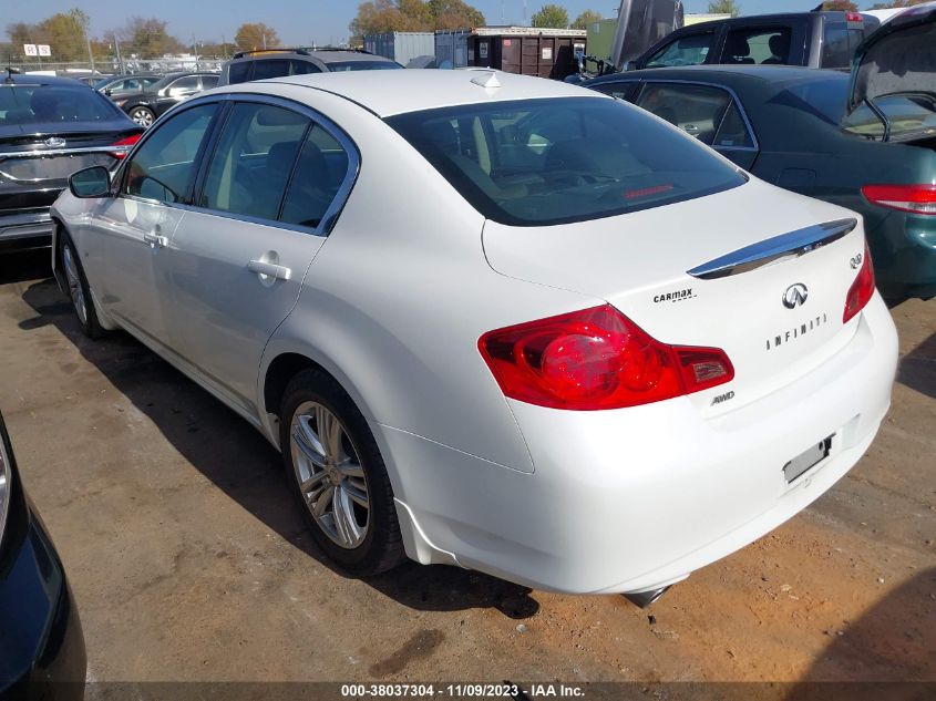 2015 INFINITI Q40 JN1CV6AR1FM521327
