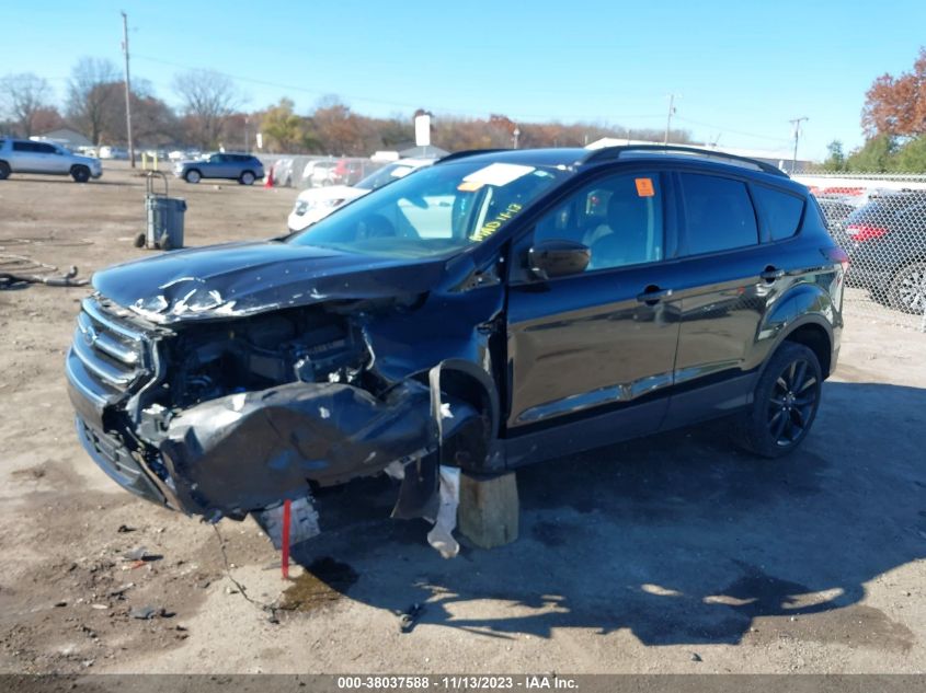 2019 FORD ESCAPE SE - 1FMCU9GD5KUB22438