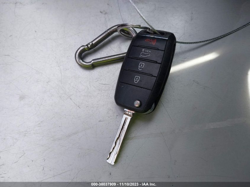 2015 KIA SOUL BASE - KNDJN2A20F7167931