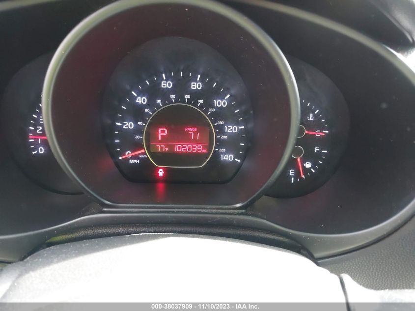 2015 KIA SOUL BASE - KNDJN2A20F7167931