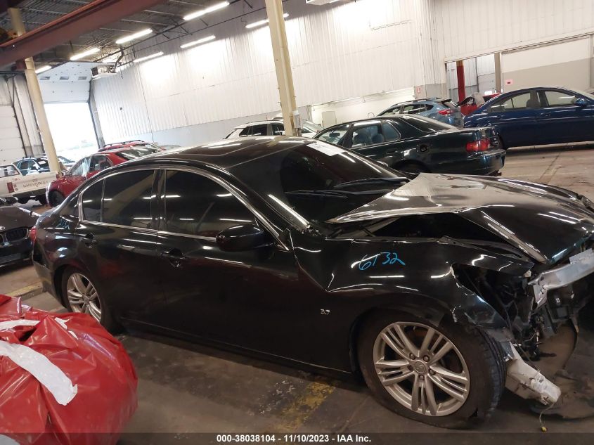2015 INFINITI Q40 JN1CV6AR7FM524782