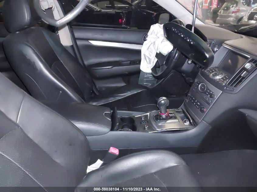 2015 INFINITI Q40 JN1CV6AR7FM524782