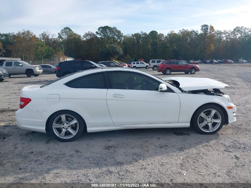 2015 MERCEDES-BENZ C 250 WDDGJ4HB3FG364993