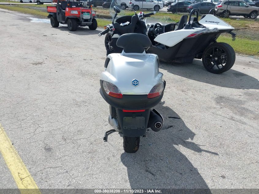 2010 PIAGGIO MP3 250 ZAPM479M4A5004401