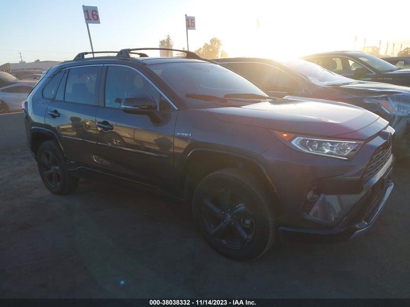 TOYOTA RAV4 XSE HYBRID 2021