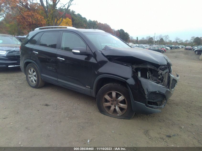 2013 KIA SORENTO LX V6 - 5XYKTDA23DG419158