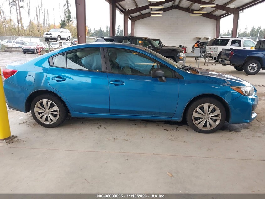 VIN 4S3GKAA67J3611256 2018 SUBARU IMPREZA