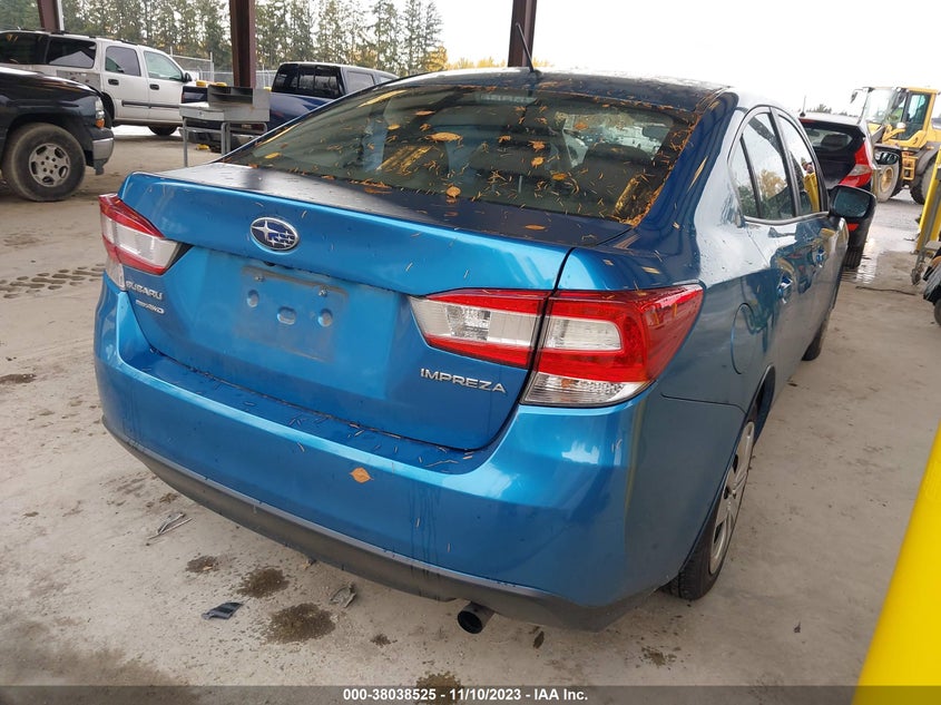 VIN 4S3GKAA67J3611256 2018 SUBARU IMPREZA