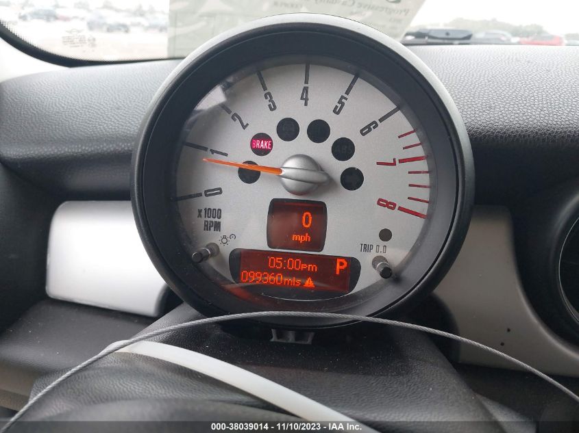 2013 MINI HARDTOP COOPER - WMWSU3C56DT688450