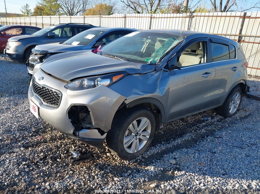 VIN KNDPMCAC1K7608391 2019 KIA SPORTAGE LX