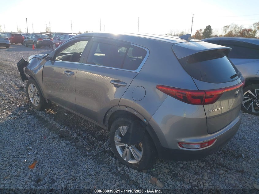 VIN KNDPMCAC1K7608391 2019 KIA SPORTAGE LX