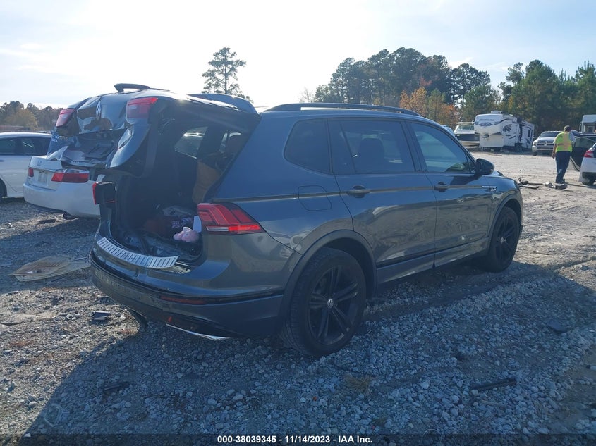 VIN 3VV3B7AX4KM086359 2019 VOLKSWAGEN TIGUAN SE/SEL/SEL R-LINE JET-BLA