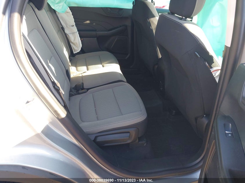 VIN 1FMCU9F63NUB52951 2022 FORD ESCAPE S